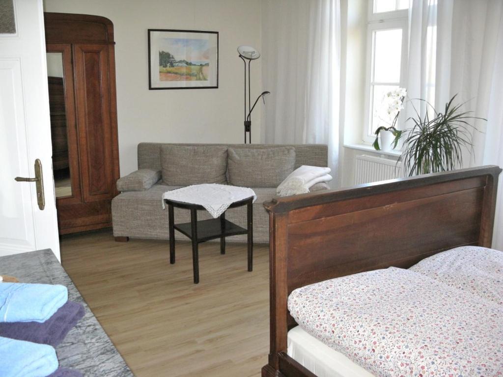 Gutshaus Zietlitz Hotel Dobbin-Linstow Szoba fotó