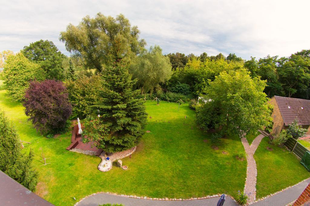 Gutshaus Zietlitz Hotel Dobbin-Linstow Kültér fotó
