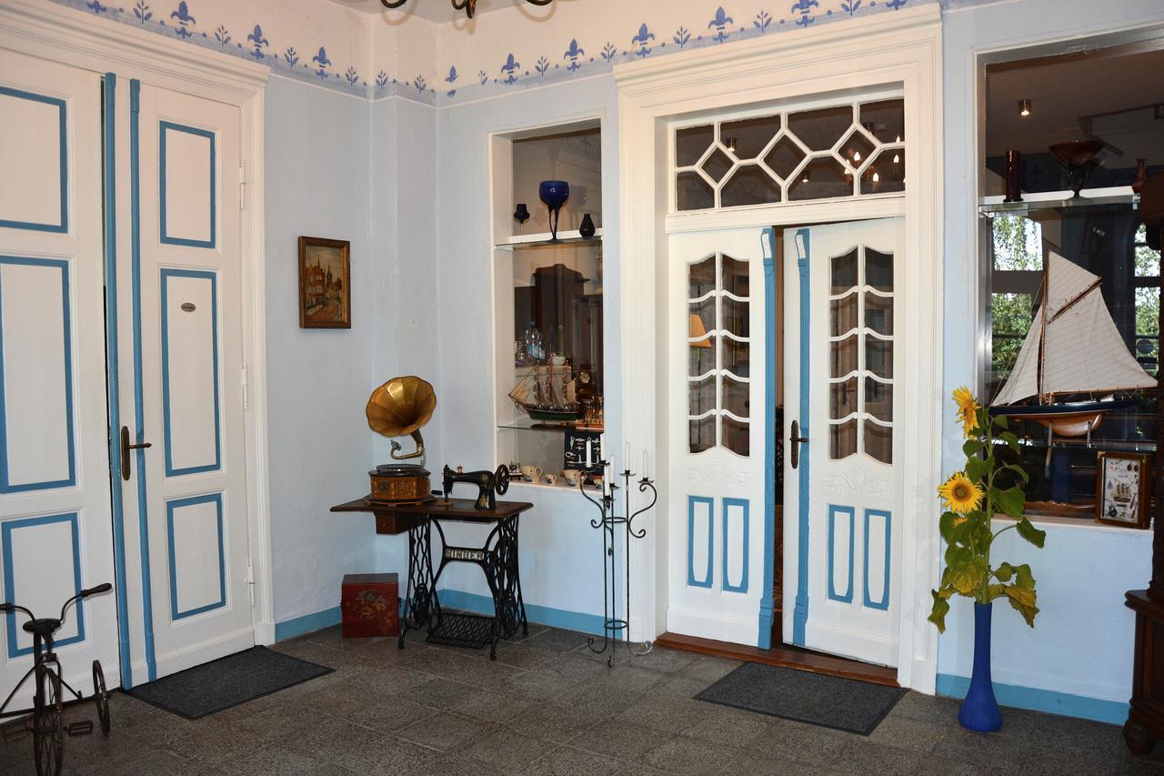 Gutshaus Zietlitz Hotel Dobbin-Linstow Kültér fotó